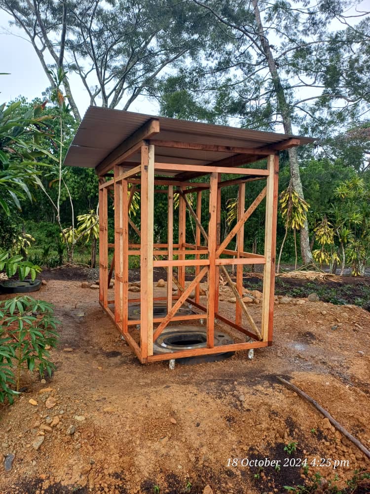 Ground Pit Concrete Toilet - Loo2