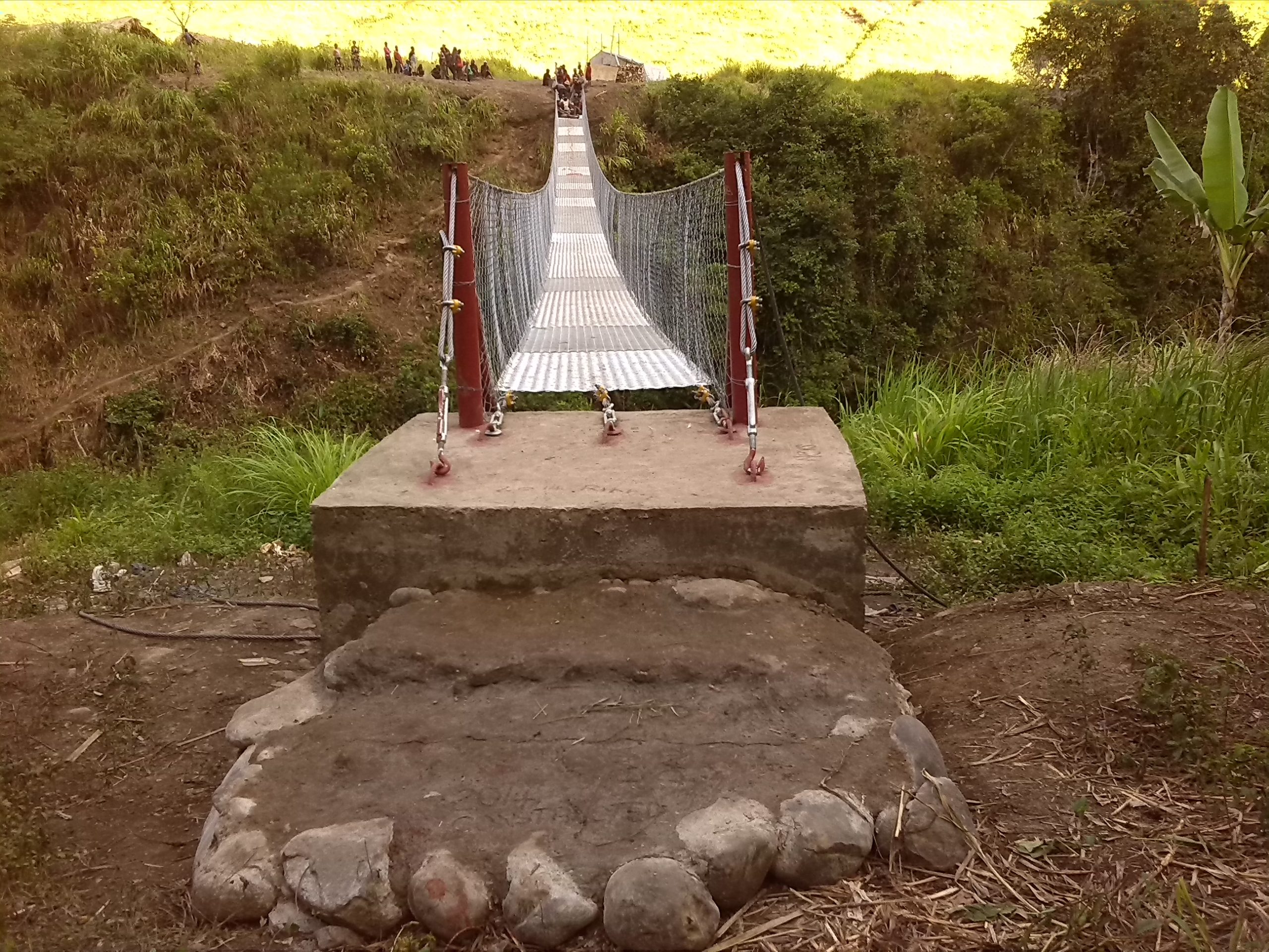 Footbridge construction in PNG